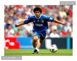 杨瀚森登场4分29秒3中0！阿夫迪亚31+19+10三双难救主，雷霆6人上双击败开拓者