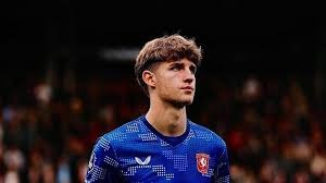 足坛悲喜夜！姆巴佩双响，皇马2：1，AC米兰逆转