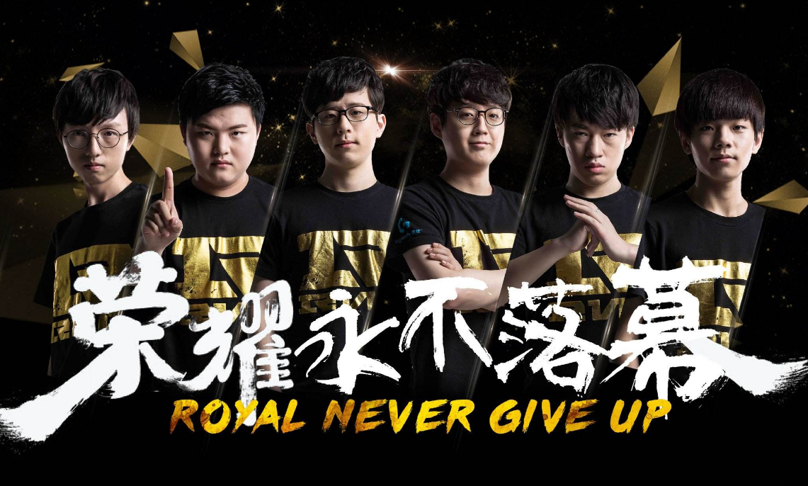 了他在篮板 了他在篮板